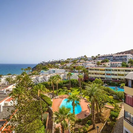 In Gran Canaria Near Playa Del Pirata *